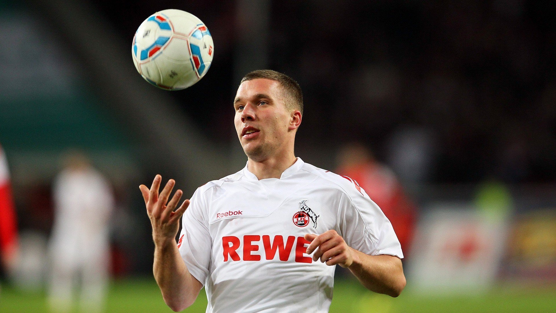 _网球运动公益行：助力偏远地区运动发展_，国家对网球的政策扶持